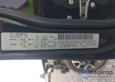 2020 Jeep Compass Trailhawk 4X4 z USA, uszkodzony, nr VIN 3C4NJDDB2LT170387